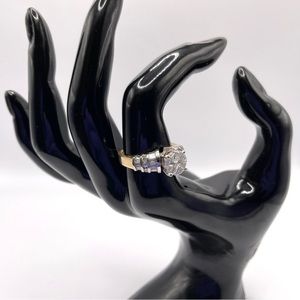 Elegant Gold and Silver Women's Ring